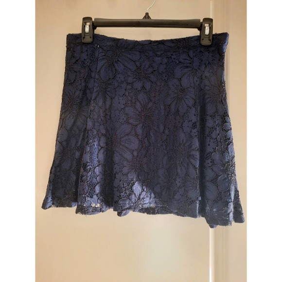 Forever 21 Dresses & Skirts - Forever 21 Navy Blue Lace Skirt